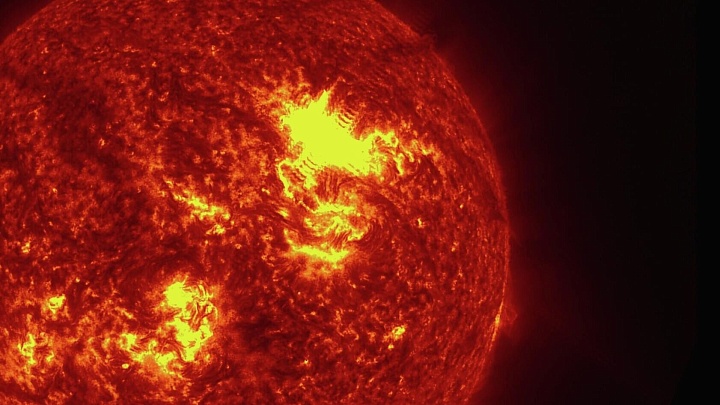 Ученые предупредили о возможных вспышках на Солнце