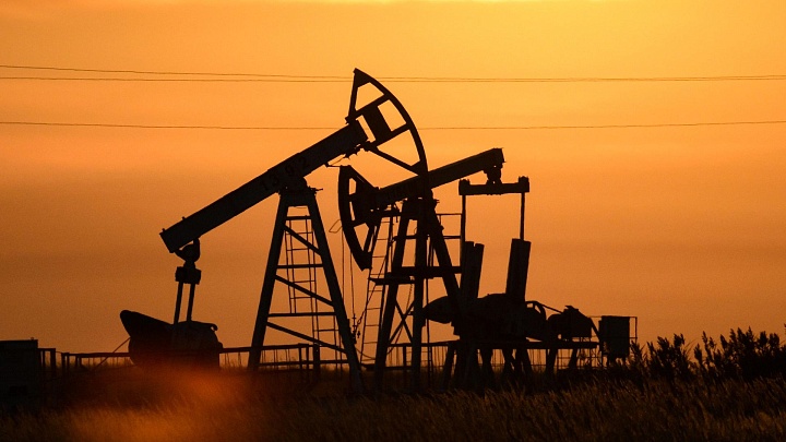 Стоимость нефти Brent впервые с 31 июля превысила 88 долларов за баррель